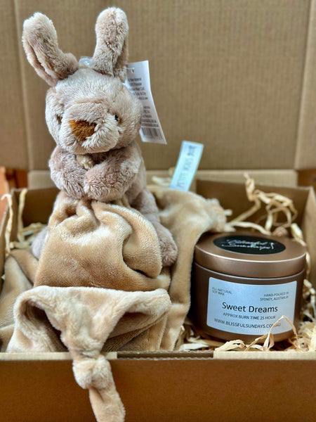 Kangaroo Comfort Blanket and Candle Gift Set